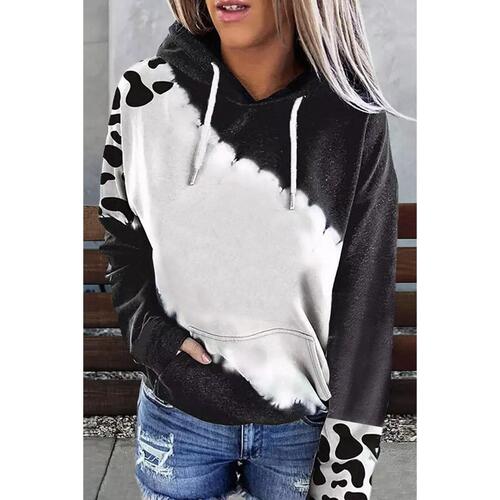 Azura Exchange Cow Tie Dye Print Pullover Hoodie with Pocket - M - Main Image