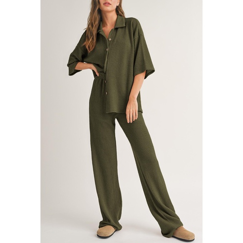 Four Leaf Clover Solid Color Textured Buttoned Shirt and Casual Pants Set - S - Main Image