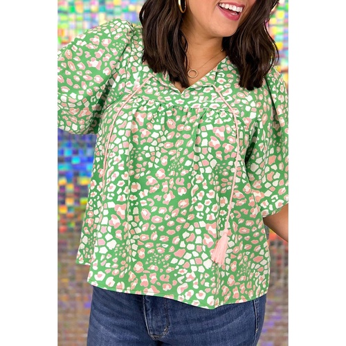 Green Plus Size Floral Tassel Tie Split Neck Puff Sleeve Blouse - 1X - Main Image