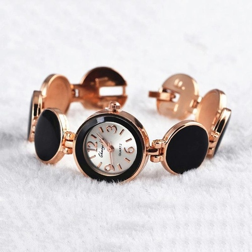 Black Round Dial Bracelet Quartz Wristwatch for Women - Main Image