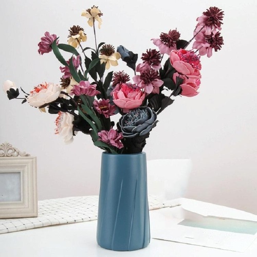Creative Plastic Vase for Modern Decor - Simple Design - Blue - Main Image