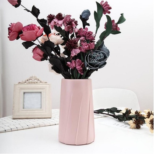 Creative Plastic Vase for Modern Decor - Simple Design - Pink - Main Image