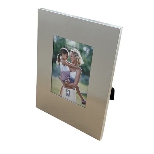 View Picture Photo Frame Wall Set Aluminium for 4" x 6" Standard Photos - Main Image