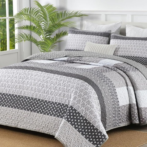 Bespoke Quilted Bedspread and Pillowcases Set: Tailored Luxury for Your Home - Queen size - Main Image
