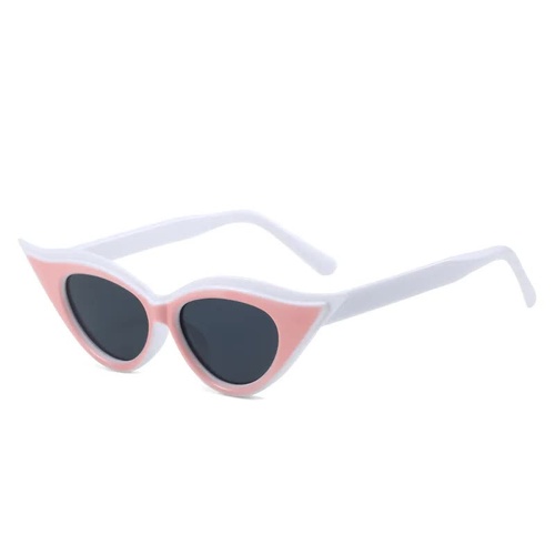 Retro Cat-Eye Sunglasses - Stylish White Vintage Frames for Women - Main Image