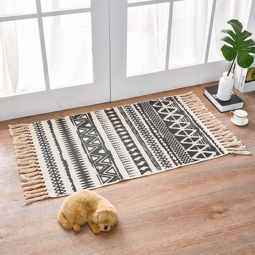 Bohemian Cotton Area Rug with Tassels - Geometric Pattern, Decorative Floor Mat 60*90cm - Main Image