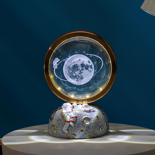 Starry Sky Walking Galaxy Astronaut LED Night Light - Decorative Space-Themed Lamp with Starry Globe - Main Image