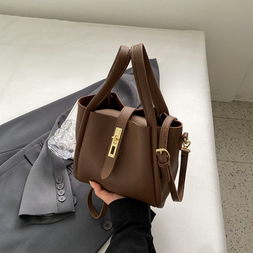 Coffee Brown Elegant Leather Shoulder Bag - Compact Handbag with Adjustable Strap - Main Image