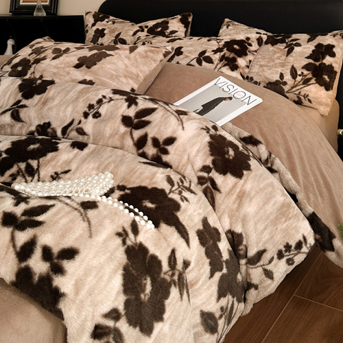 Khaki Luxury Winter Faux Rabbit Fur Bedding Set - 4-Piece Melange Style Plush Set for 1.8m Beds (200x230cm Duvet Cover) - Main Image