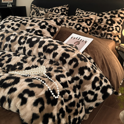 Brown leopard-print Luxury Winter Faux Rabbit Fur Bedding Set - 4-Piece Melange Style Plush Set for 1.8m Beds (200x230cm Duvet Cover) - Main Image