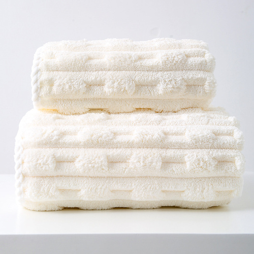 Off White Thickened Coral Fleece Towel Set, Large Bath Towel & Face Towel Combo, Soft & Absorbent Towels for Home Use - Main Image