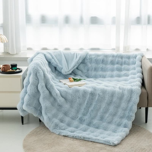 Light Blue 100*160cm Plush Toscana Rabbit Hair Throw Blanket - Soft Flannel Fleece for All Seasons, Perfect for Couch & Bed - Main Image