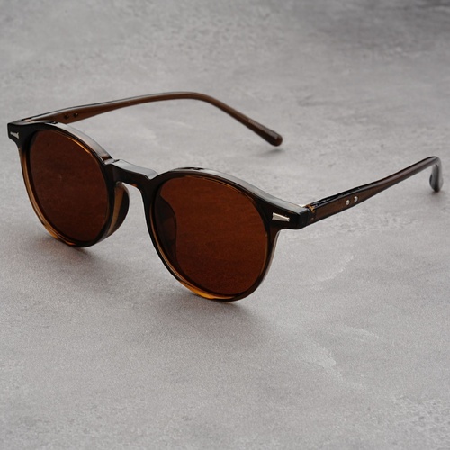 Tea Frame 2 Pairs Round Frame Polarized Sunglasses - UV Protection - Main Image
