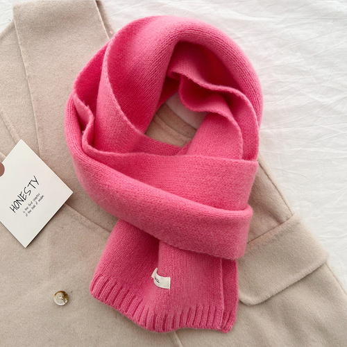 Pink Luxurious 100% Wool Scarf for Women and Men - Soft, Warm, and Stylish - Main Image
