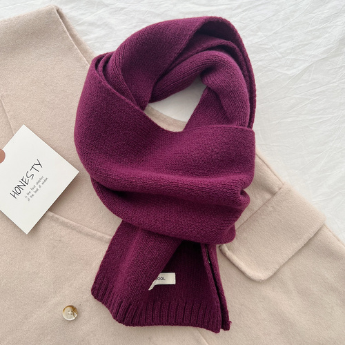 Purple Luxurious 100% Wool Scarf for Women and Men - Soft, Warm, and Stylish - Main Image