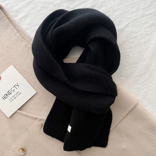 Black Luxurious 100% Wool Scarf for Women and Men - Soft, Warm, and Stylish - Main Image