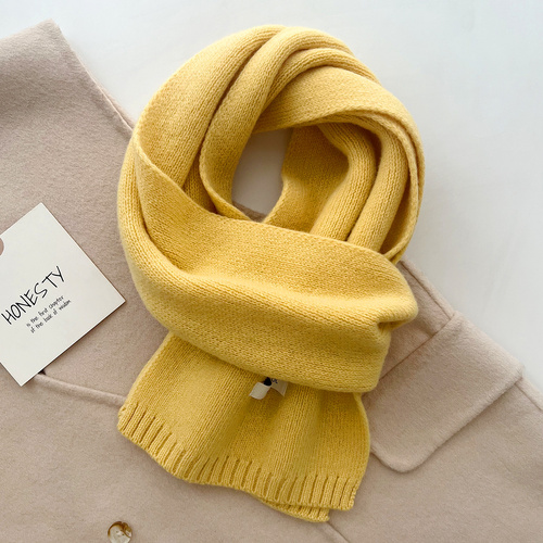 Yellow Luxurious 100% Wool Scarf for Women and Men - Soft, Warm, and Stylish - Main Image