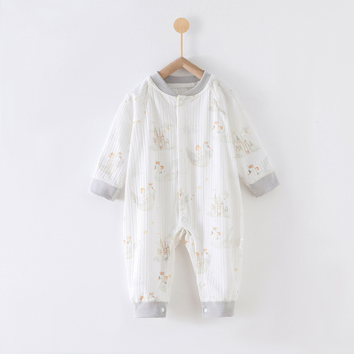 73 Size The Prince of the Castle Class A Pure Cotton Long-Sleeve Baby Onesie - Cozy Newborn Bodysuit for Fall and Winter - Main Image