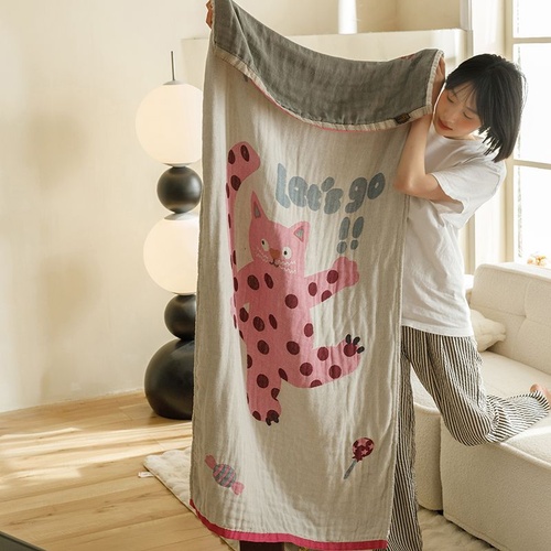 Pink Cat Pattern Soft and Absorbent 4-Layer Cotton Bath Towel for Adults and Children | Cartoon Design | 80*160 cm | Perfect for Bathing and Lounging - Main Image