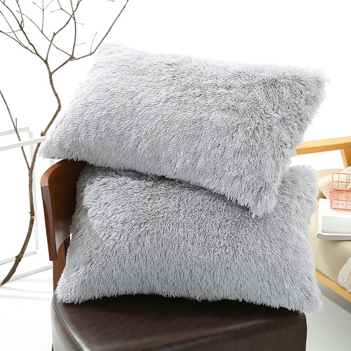 Light Grey Faux Fur Pillowcase Set - Crystal Velvet Plush Throw Pillow Covers, Bedding Accent (50x70cm, Pair) - Main Image