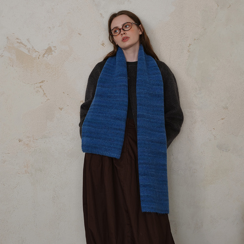 Blue Vintage Wool-Blend Knit Scarf - Warm and Stylish for Men and Women - Main Image