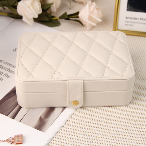 Beige Elegant Quilted PU Leather Jewelry Box - Portable Organizer for Travel & Home - Main Image